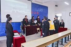 all丹尼尔受